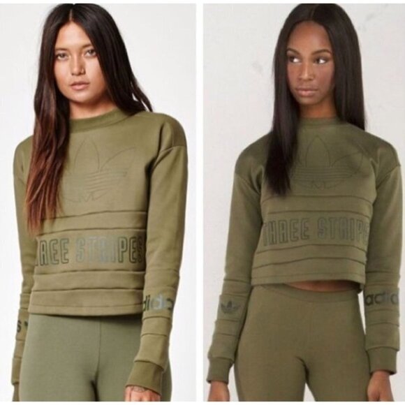 Adidas Three Stripes Trefoil Olive Sage Green Cropped SpellOut Sweatshirt Size M - Picture 1 of 12